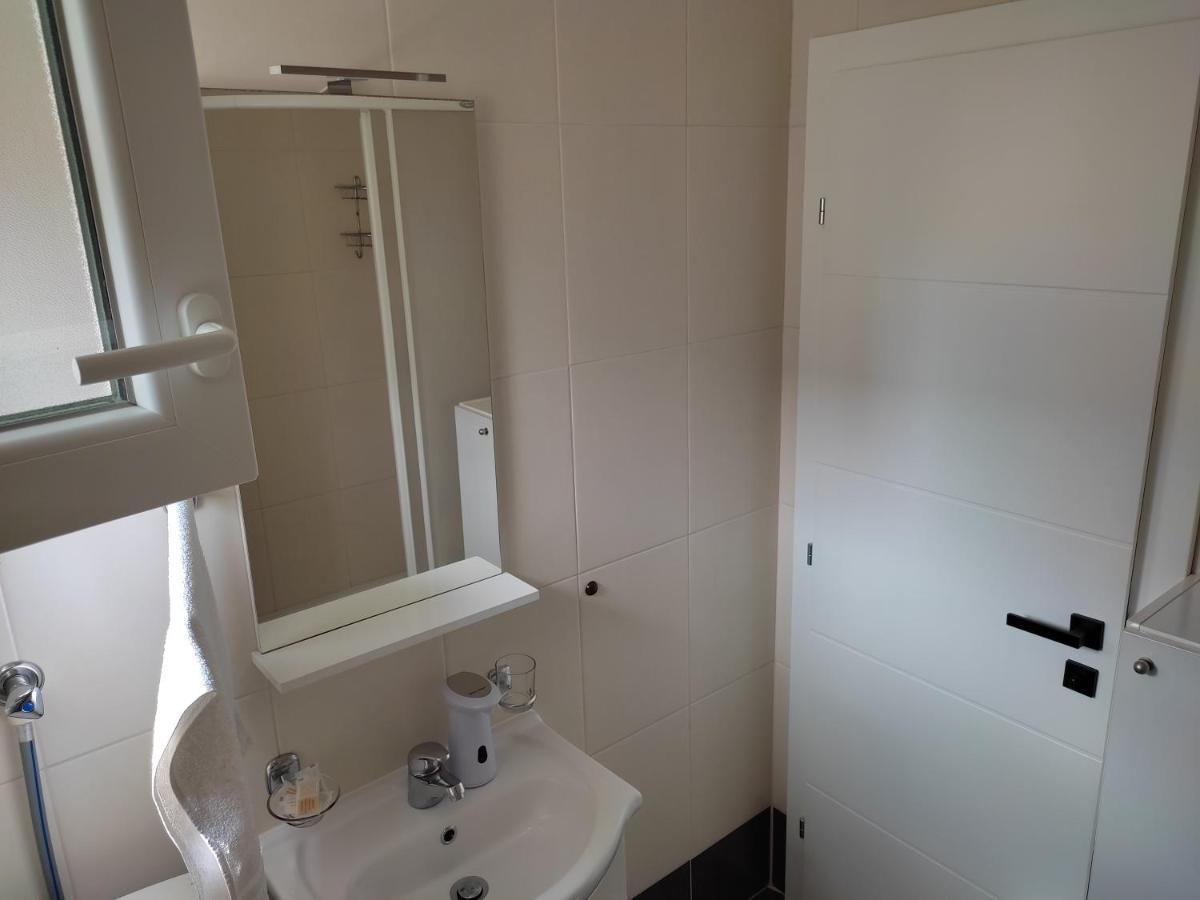 Musa Apartment Gradac  Eksteriør billede